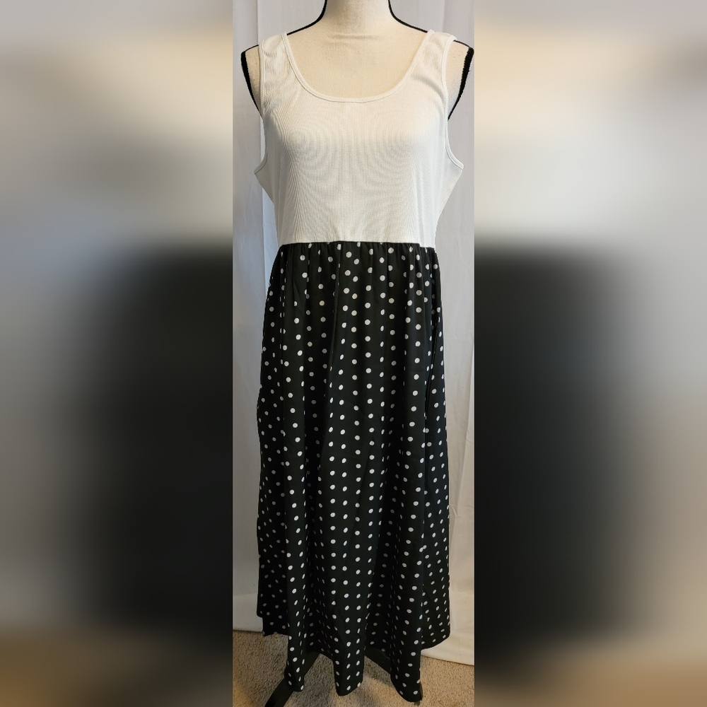 Black and White Polka Dot Maxi Dress